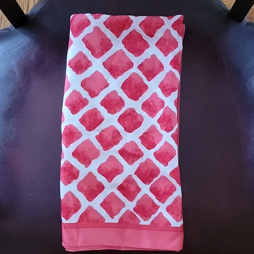 Coach Vintage Pink and White Geometric Scarf